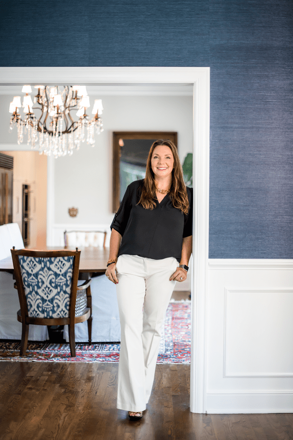 Real Estate Agent Jennifer Williams